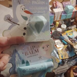 Frozen Vanilla Scented Lip Balm Duo - Light Blue